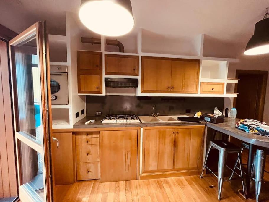 Una Casa Divertente A Roma Kültér fotó